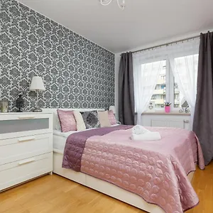 https://atrium-ursus-warsaw-apartments-by-renters.warsawhotelspoland.com