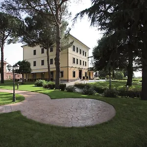 Domus Park & Отель